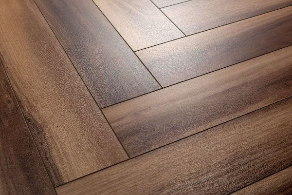 Виниловый ламинат AQUAFLOOR Коллекция Parquet Click Дизайн AF6021PQN (720*120*7 мм)