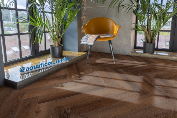 Виниловый ламинат AQUAFLOOR Коллекция Parquet Glue Дизайн AF2520PG (610*122*2.5 мм)